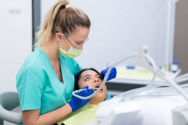 Best Cosmetic Emergency Dentistry in Little Chute, WI