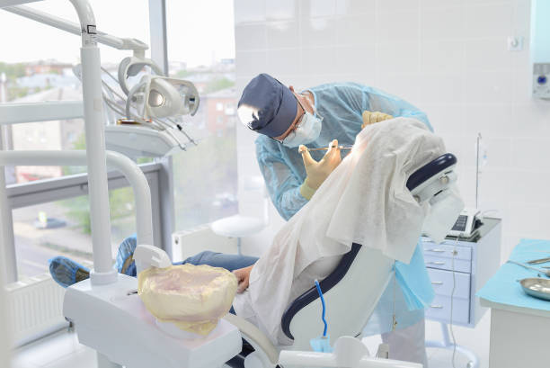 Best Emergency Dental Care for Broken or Chipped Teeth in Little Chute, WI